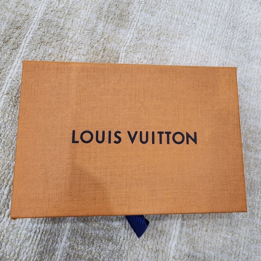 Louis Vuitton Small Box w Canvas Pouch 5 ¼ W x 3 ½ H x 1 D inches